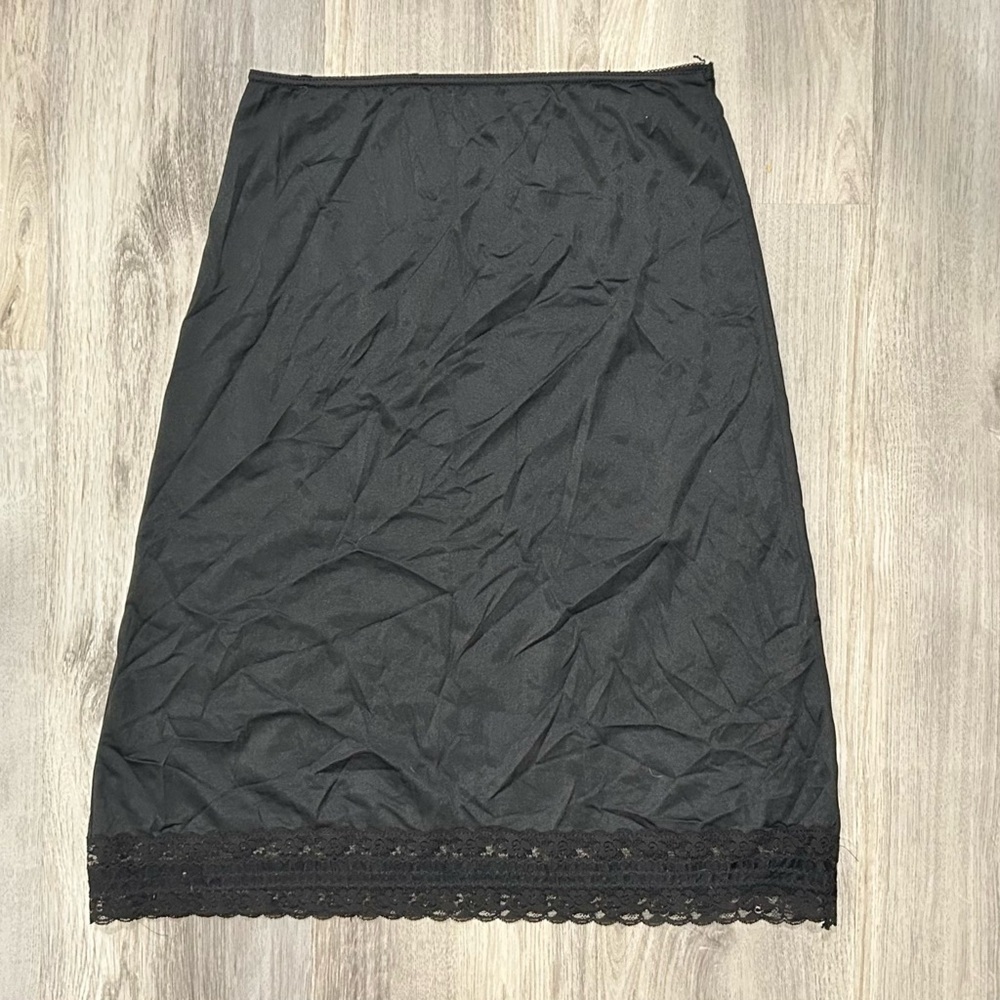 Vintage Mel-Lin Black Satin Lace Slip Skirt Knee Length Nylon USA Made Size M
